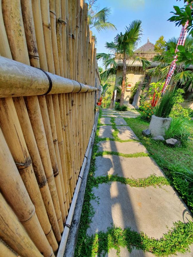 Ubud Paras Villa Zewnętrze zdjęcie